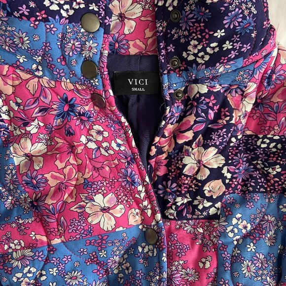 NWOT Floral Quilted Puffer Jacket - Picture 5 of 10